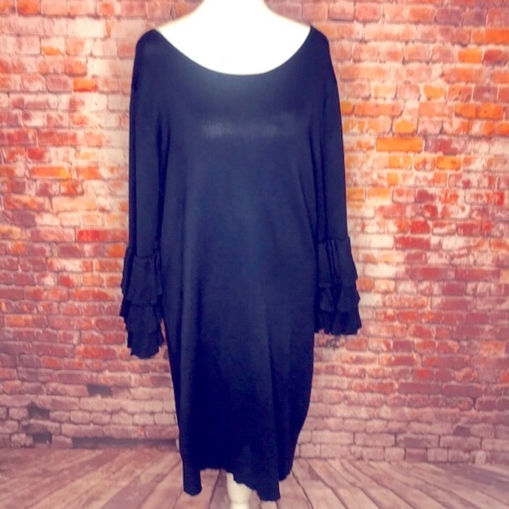 Francesca’s Ruffle Sleeve Navy Blue Scoop Neck Sweater Dress